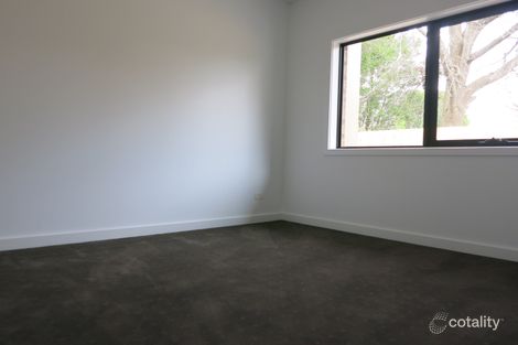 Property photo of 2/64 Mount Pleasant Road Nunawading VIC 3131
