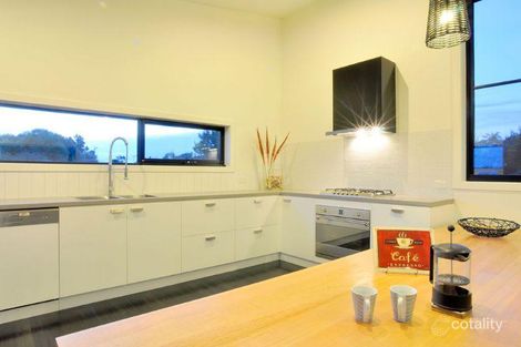 Property photo of 1 Nautilus Road Inverloch VIC 3996