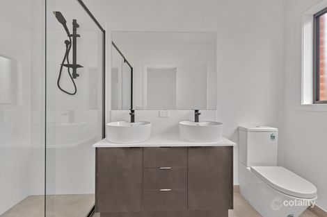 Property photo of 14 Duffy Avenue Doreen VIC 3754