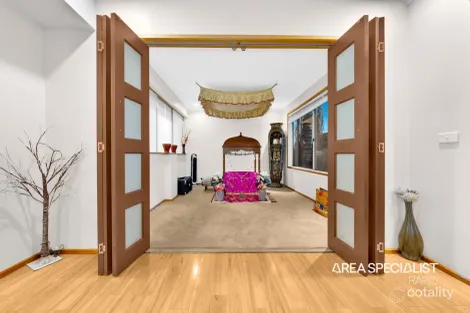 Property photo of 2 Alpha Close Hampton Park VIC 3976