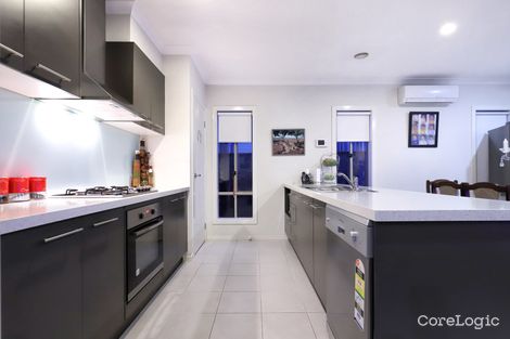 Property photo of 38 Oakgrove Drive Craigieburn VIC 3064