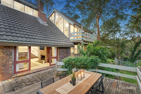 Property photo of 128 Scenic Crescent Eltham North VIC 3095
