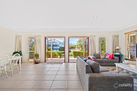 Property photo of 9 Lakedrive Crescent Marcoola QLD 4564
