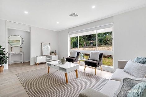 Property photo of 7 Roycroft Avenue Gulfview Heights SA 5096