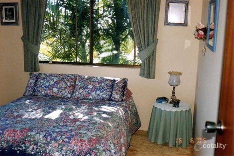 Property photo of 6 Kaydee Court Miami QLD 4220