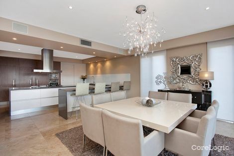 Property photo of 2323 Cressbrook Drive Hope Island QLD 4212