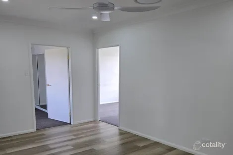 Property photo of 39 Henley Drive Highfields QLD 4352