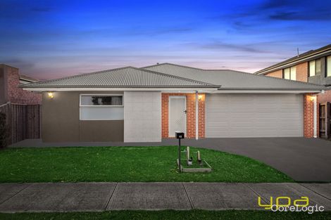 Property photo of 41 Hayton Park Boulevard Cranbourne West VIC 3977