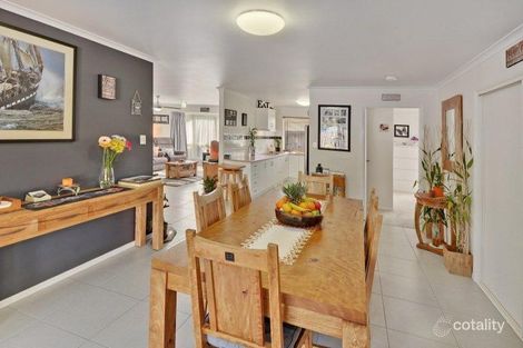 Property photo of 25 Athenree Place Little Mountain QLD 4551