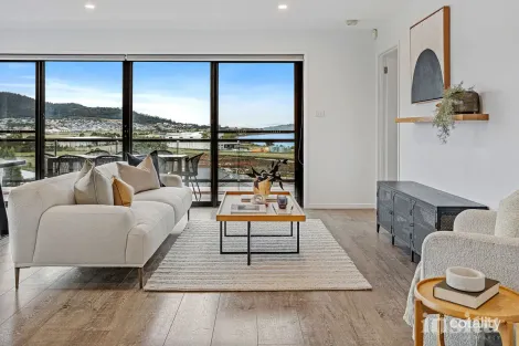 Property photo of 205 Tollard Drive Rokeby TAS 7019