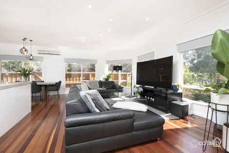 Property photo of 11 Government Road Essendon VIC 3040