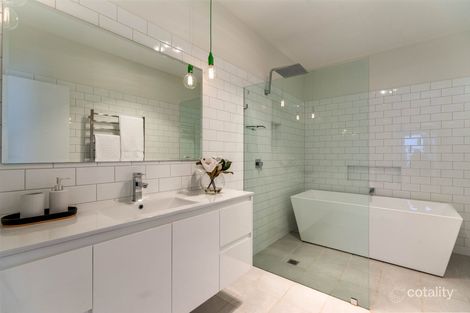 Property photo of 352 Lords Place Orange NSW 2800