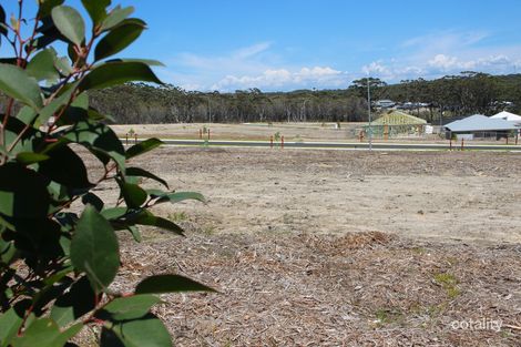 7 Galiga Cres, Dolphin Point, NSW 2539