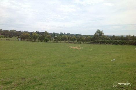 18 Dangarsleigh Rd, Armidale, NSW 2350