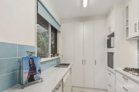 Property photo of 2 Sherriff Rise Pakenham VIC 3810