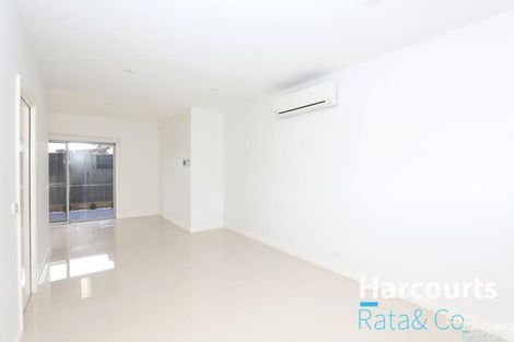 Property photo of 2/11 Johnson Street Thomastown VIC 3074