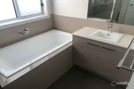 Property photo of 24 Keel Street Point Cook VIC 3030