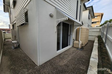 Property photo of 20 Noela Street Coorparoo QLD 4151