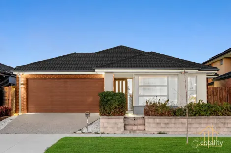 Property photo of 43 Bradman Drive Cranbourne West VIC 3977