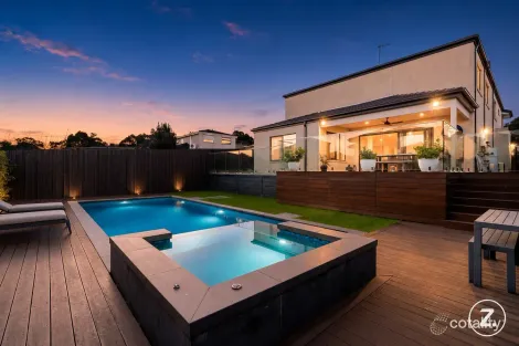 4 Spence St, Burwood, VIC 3125