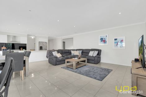 Property photo of 41 Hayton Park Boulevard Cranbourne West VIC 3977