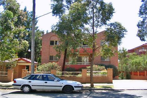 217 Dunmore St, Pendle Hill, NSW 2145