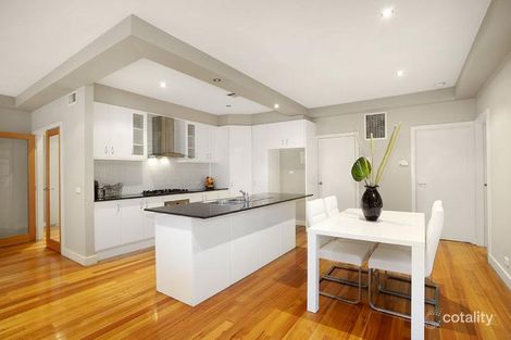Property photo of 2/19 Barcelona Street Box Hill VIC 3128
