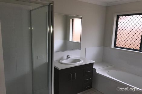 Property photo of 40 Stradbroke Crescent Springfield Lakes QLD 4300