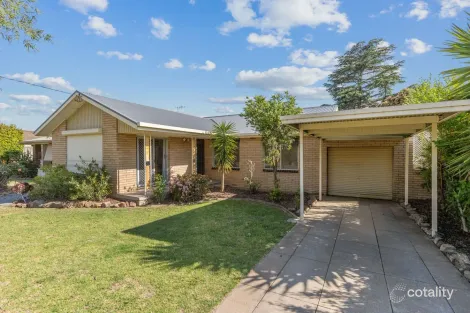 90 Raye St, Tolland, NSW 2650