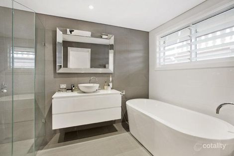 Property photo of 76 Sir Thomas Mitchell Drive Davidson NSW 2085