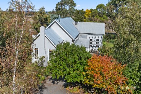 Property photo of 5 Fergusons Road Glenormiston North VIC 3265