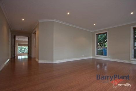 Property photo of 4 Jarryd Crescent Berwick VIC 3806