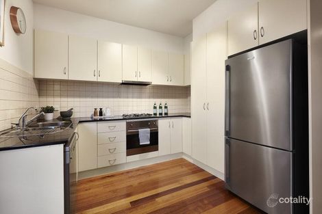 Property photo of 1 Phyllis Street Elwood VIC 3184