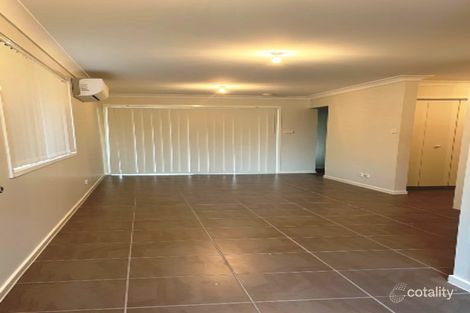 Property photo of 10 Owens Street Spring Farm NSW 2570