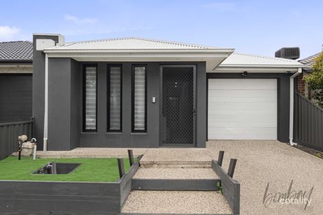 10 Eremaea Rd, Craigieburn, VIC 3064