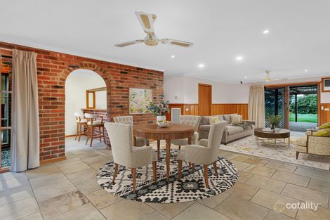 Property photo of 19 Earlston Circuit Cranbourne VIC 3977