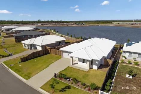 17 North Lakes Cct, Burrum Heads, QLD 4659