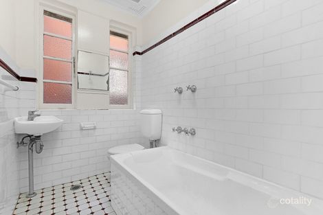 Property photo of 2/149 Glenayr Avenue Bondi Beach NSW 2026