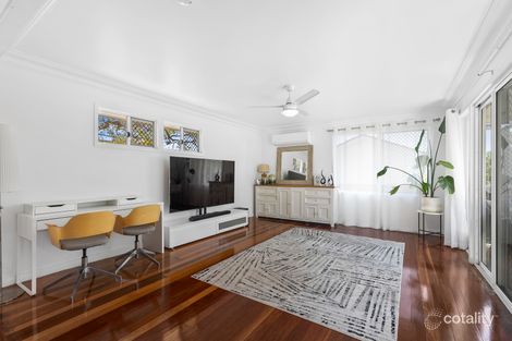Property photo of 11 Iverna Street Tingalpa QLD 4173