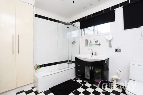 Property photo of 152 Newnham Road Mount Gravatt East QLD 4122