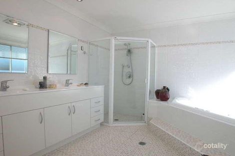 Property photo of 5 Grand Way Castle Hill NSW 2154