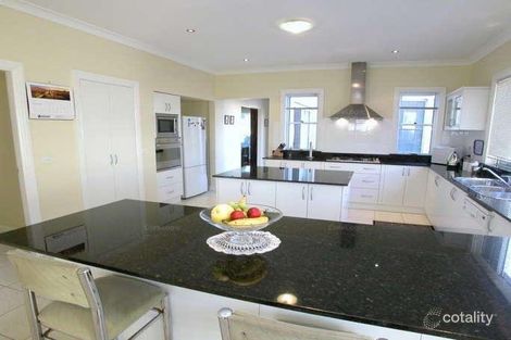 Property photo of 5 Grand Way Castle Hill NSW 2154