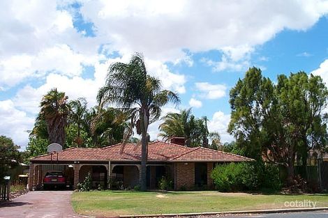 Property photo of 4 Hartfield Crescent Leeming WA 6149