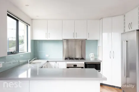 2/100 Penquite Rd, Newstead, TAS 7250