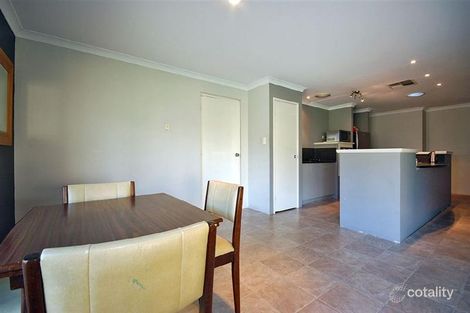 Property photo of 5 Auckland Way Hocking WA 6065