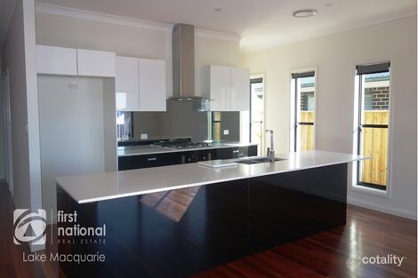 Property photo of 32 Yellena Road Fletcher NSW 2287