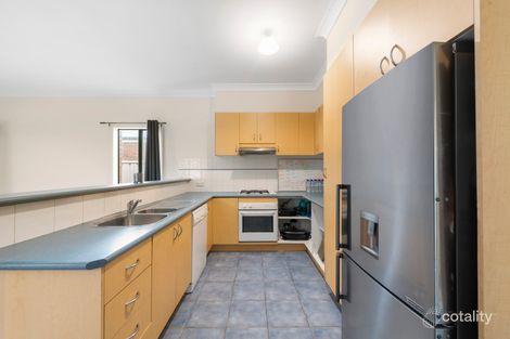 Property photo of 14 Squires Court Caroline Springs VIC 3023