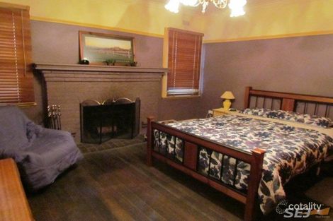 Property photo of 10 Bennett Street Drouin VIC 3818