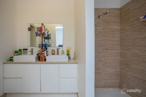 Property photo of 2 Crawley Road Armadale WA 6112