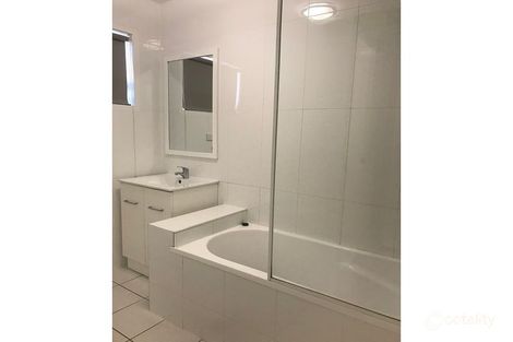 2/48 Hollywell Rd, Biggera Waters, QLD 4216